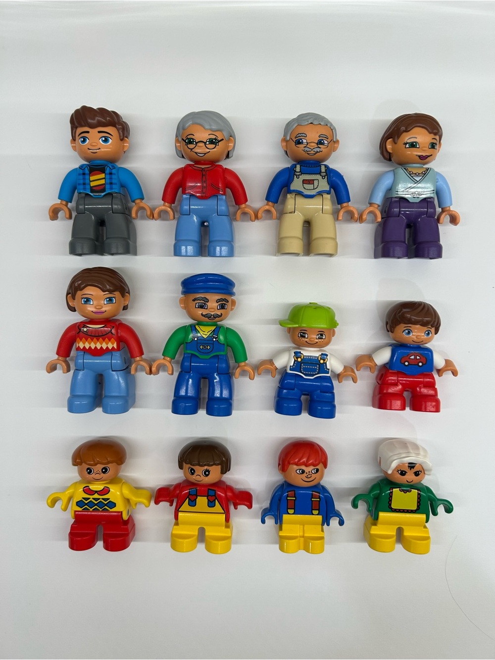 Lego Duplo People Set Of 12 (6-b9)